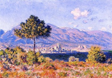  Antibes Art - View of Antibes from the Plateau Claude Monet